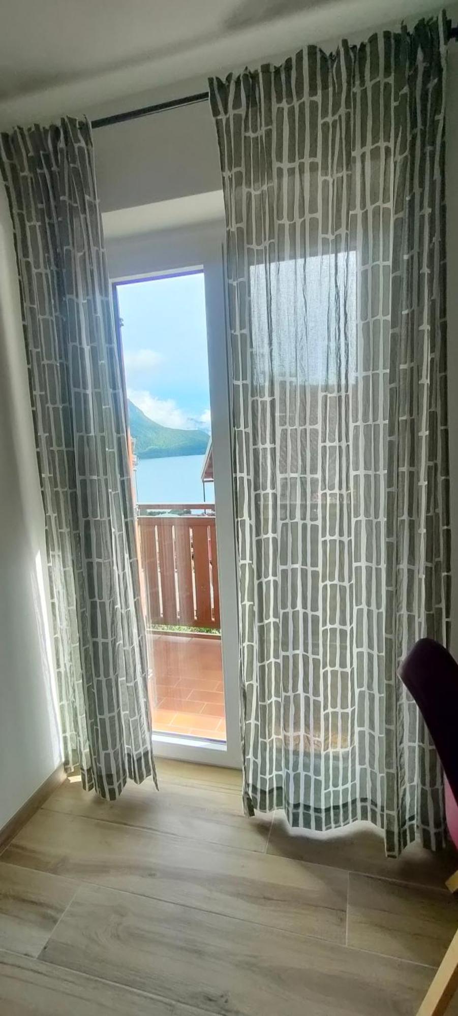Una Finestra Sul Lago Molveno Εξωτερικό φωτογραφία